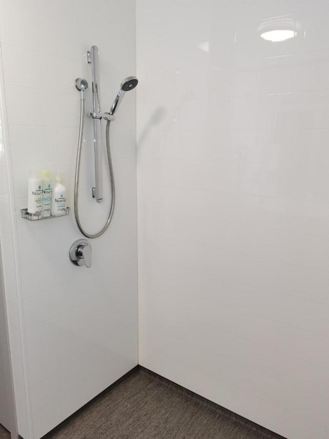 Milford Road Apartments تي أناو المظهر الخارجي الصورة