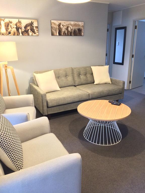 Milford Road Apartments تي أناو المظهر الخارجي الصورة