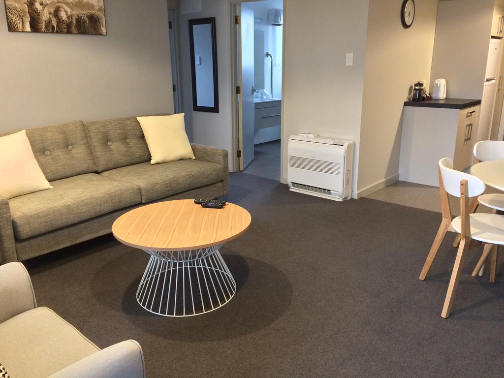 Milford Road Apartments تي أناو المظهر الخارجي الصورة